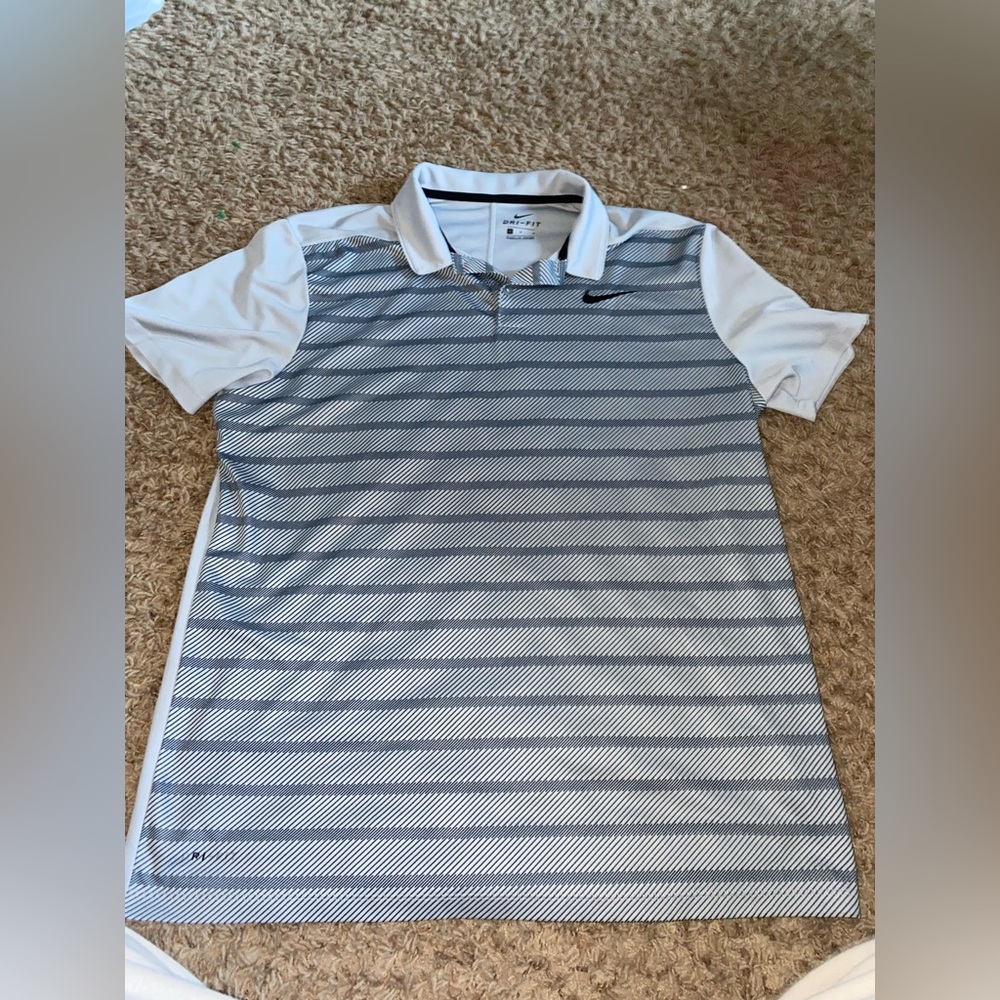 Nike dry fit polo men’s size large grey